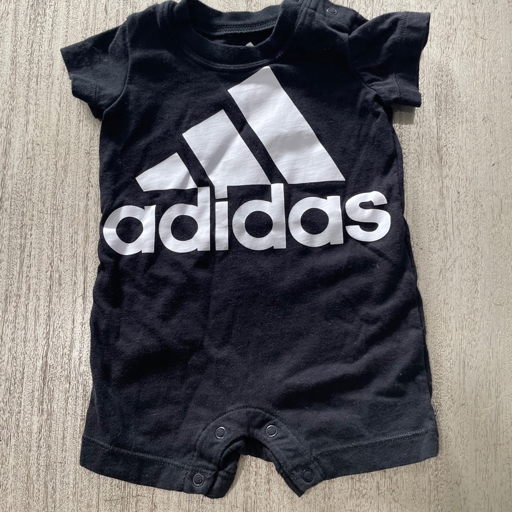 Adidas romper - Picture 2 of 3